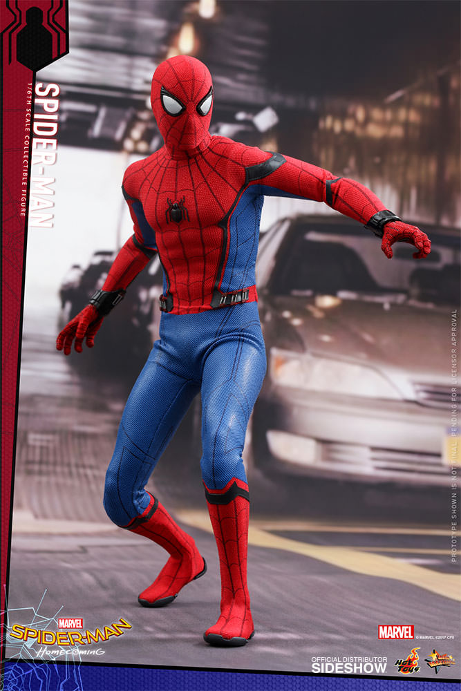 tom holland spiderman hot toys