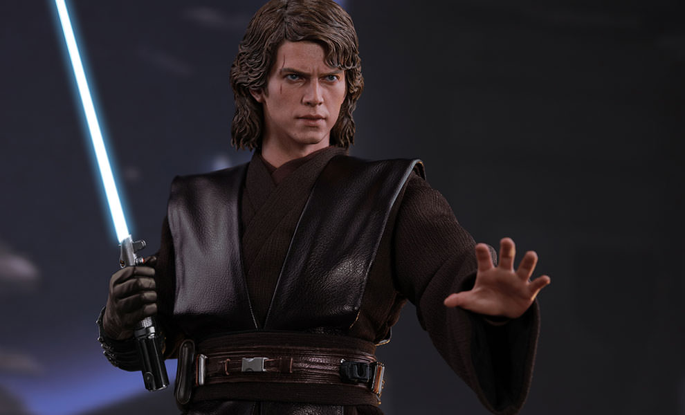 Revenge of the Sith Figure by Hot Toys 