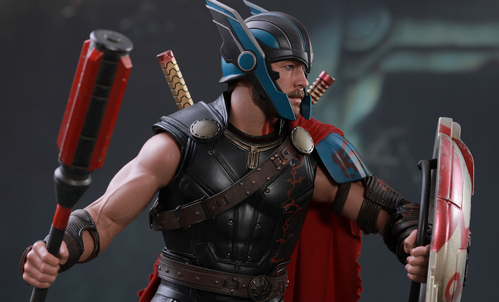 Gallery Feature Image of Gladiator Thor Sixth Scale Figure - Click to open image gallery
