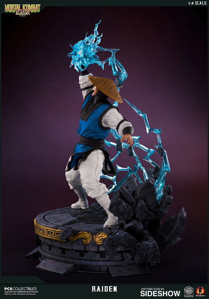 mortal kombat raiden statue