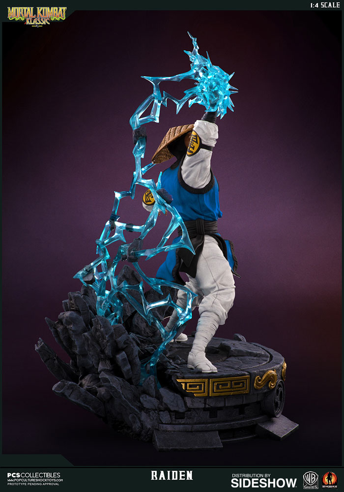 mortal kombat raiden statue