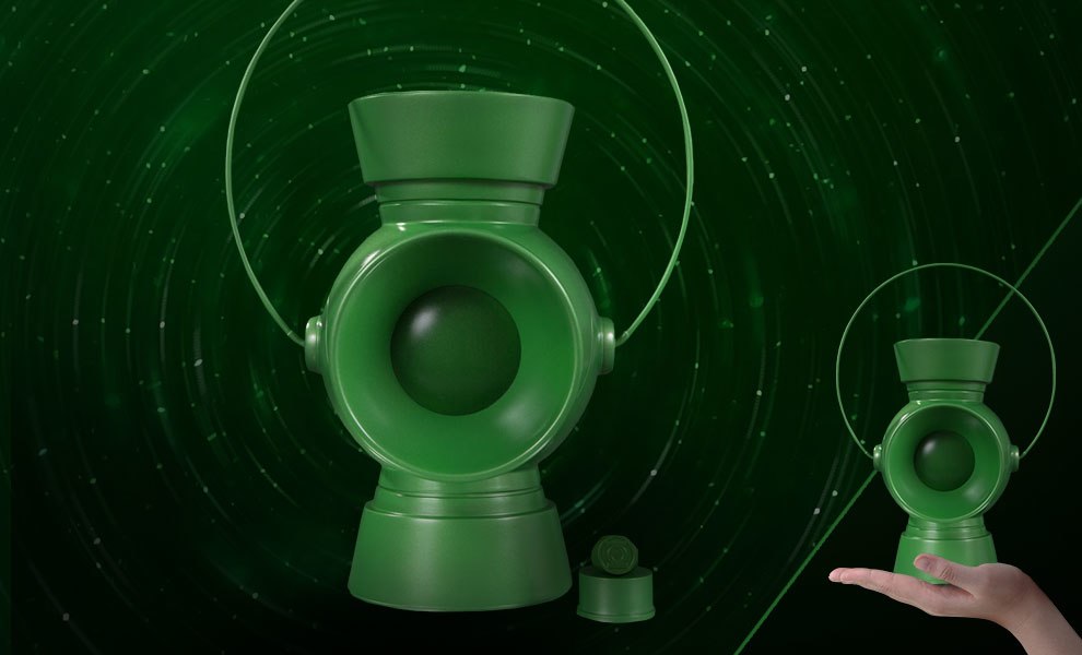 Gallery Feature Image of Green Lantern Power Battery Prop Replica - Click to open image gallery