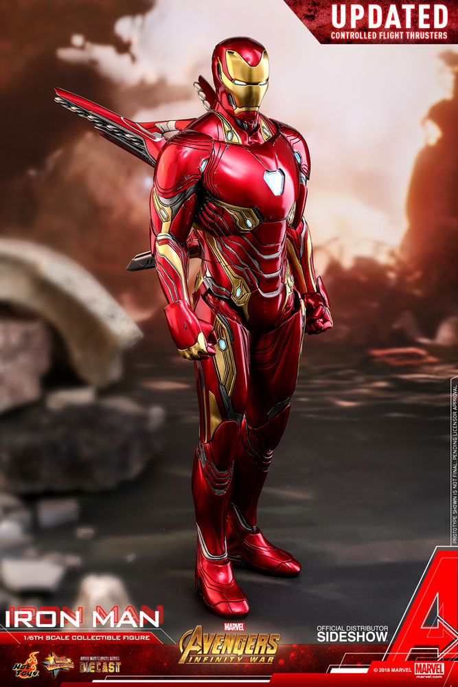 Iron Man Mark L Figure by Hot Toys 