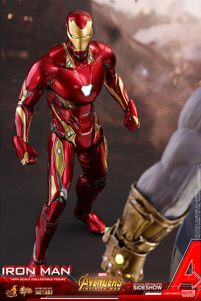 Iron Man Mark L Figure by Hot Toys 