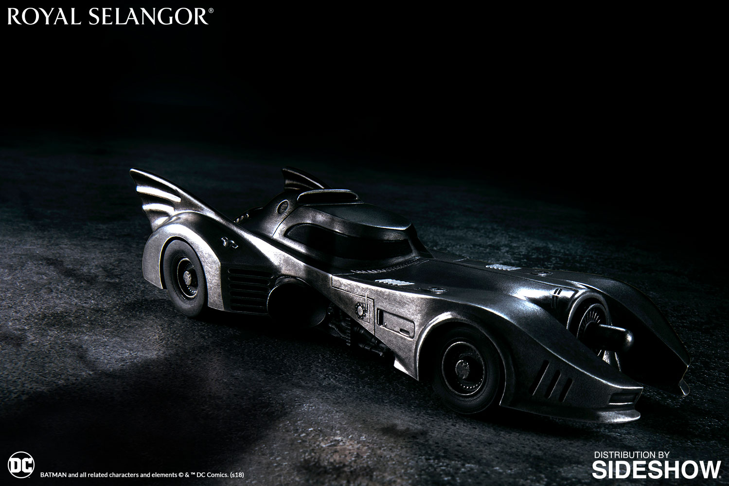 sideshow collectibles batmobile