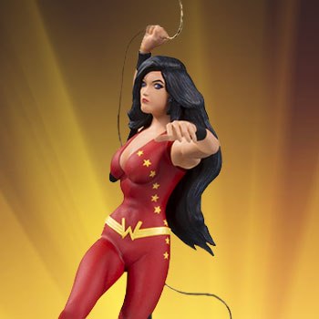 DC Collectibles The New Teen Titans Wonder Girl Multi-Part Statue