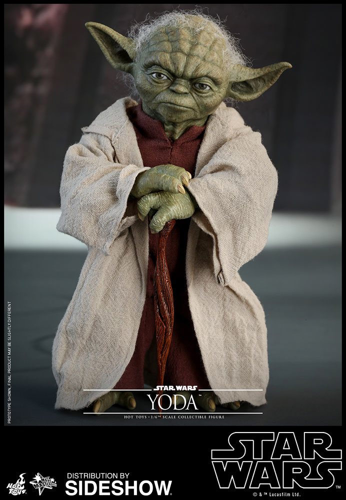 yoda plastic figure
