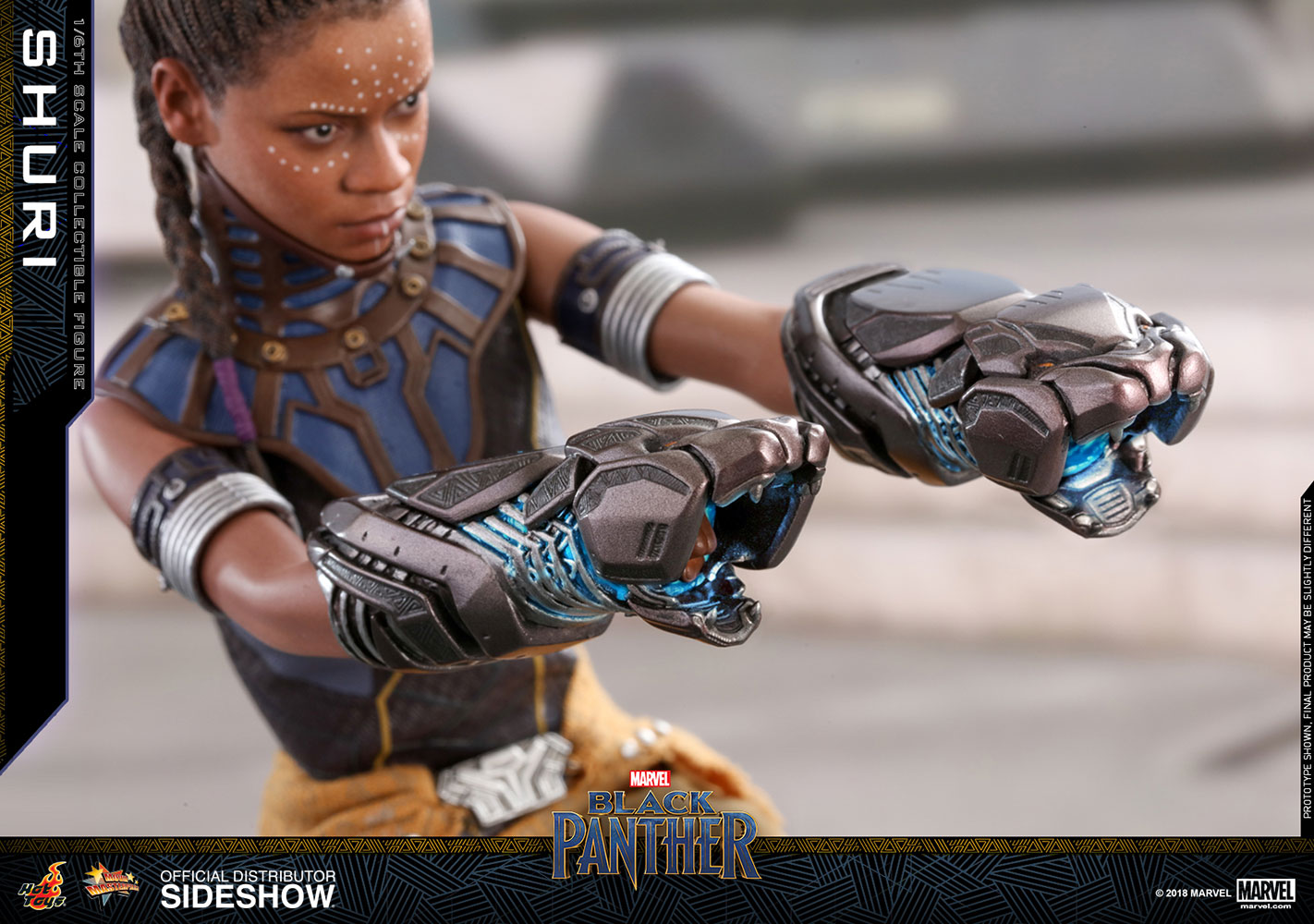 black panther hand toy