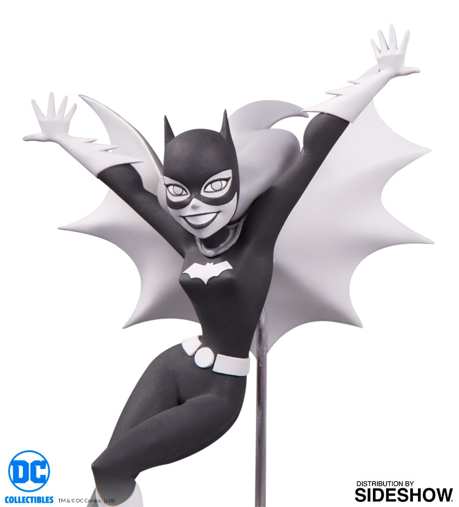 batgirl black and white statue