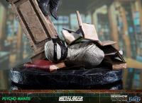 Gallery Image of Psycho Mantis Statue