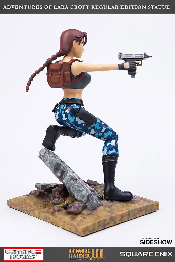 lara croft queen of the jungle statue