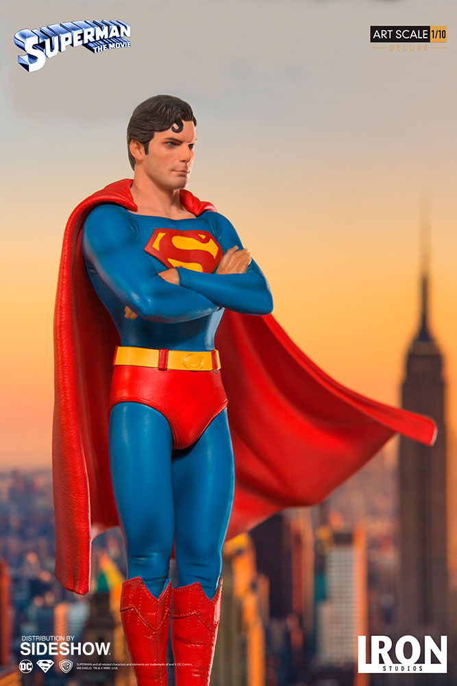 superman 1978 deluxe statue by iron studios