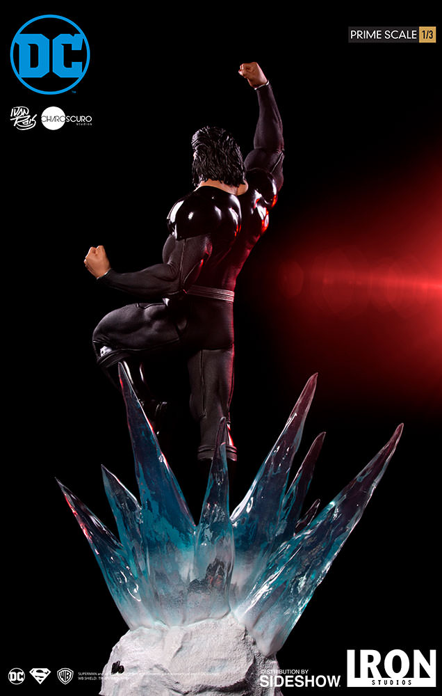 superman black statue