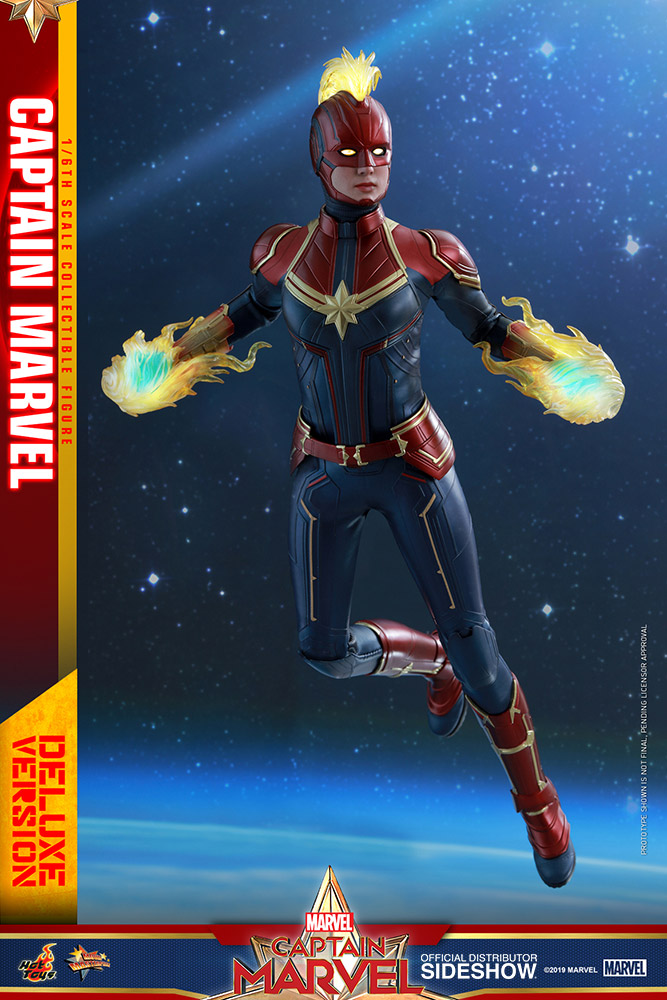 Captain Marvel® levitating hero New 