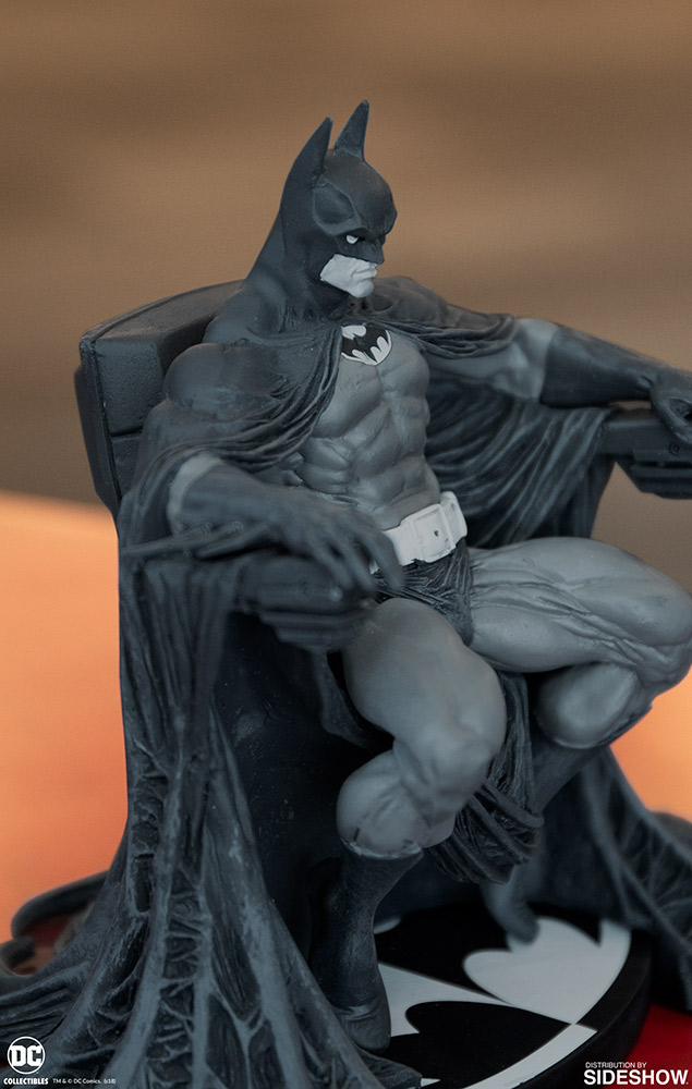 batman 2022 statue