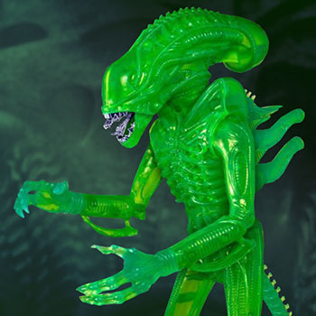Aliens Xenomorph Acid Blood Green 18in Figure by Super 7