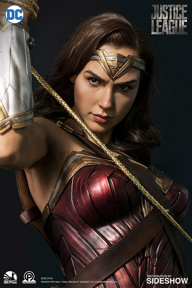 Infinity Studio : Wonder Woman Life-Size Bust Wonder-woman_dc-comics_gallery_5d16b1aaac6de