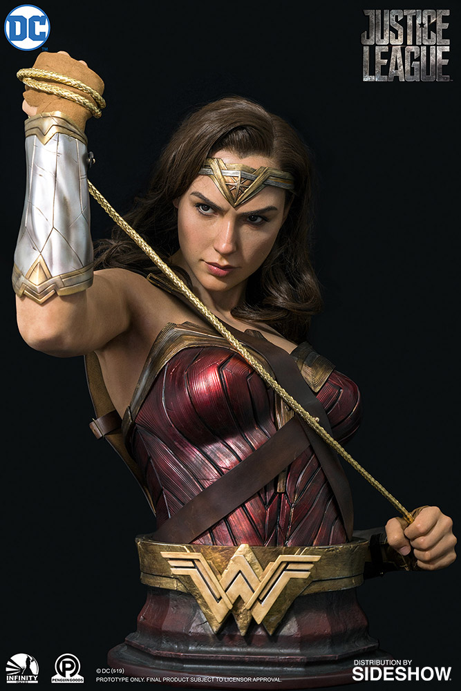 Infinity Studio : Wonder Woman Life-Size Bust Wonder-woman_dc-comics_gallery_5d16b1ab13e38