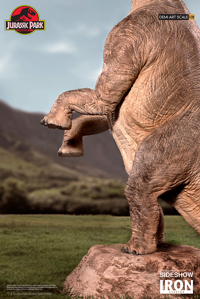 iron studios brachiosaurus