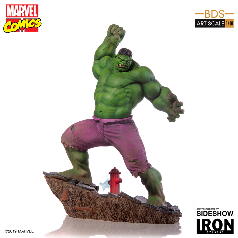 marvel hulk statue