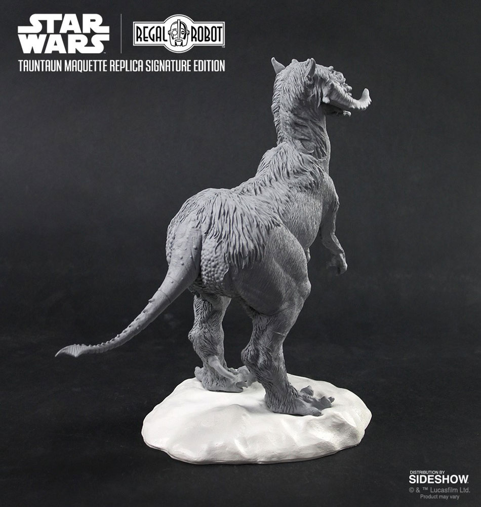 sideshow collectibles tauntaun