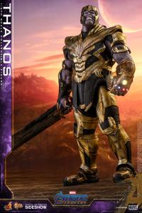 Gallery Image of Thanos Sixth Scale Figure