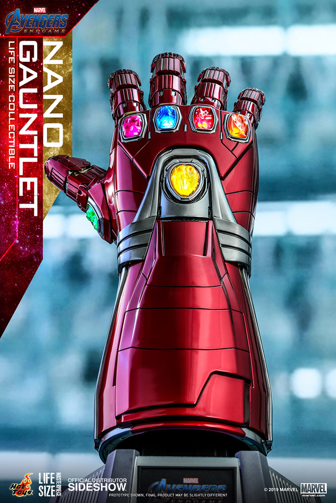 Nano Gauntlet Life-Size Replica | Sideshow Collectibles