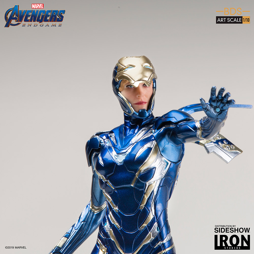 Pepper Potts In Rescue Suit Art Scale Statue