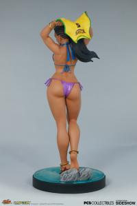 Gallery Image of Laura Statue
