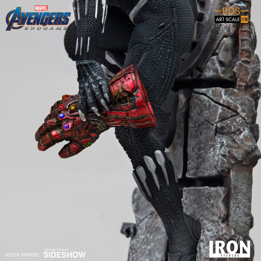 Marvel Black Panther Statue By Iron Studios