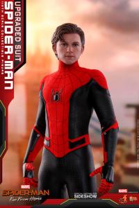 Gallery Image of Spider-Man (Upgraded Suit) Sixth Scale Figure