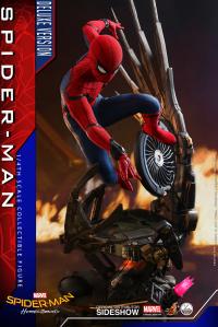 Gallery Image of Spider-Man (Deluxe Version) Quarter Scale Figure