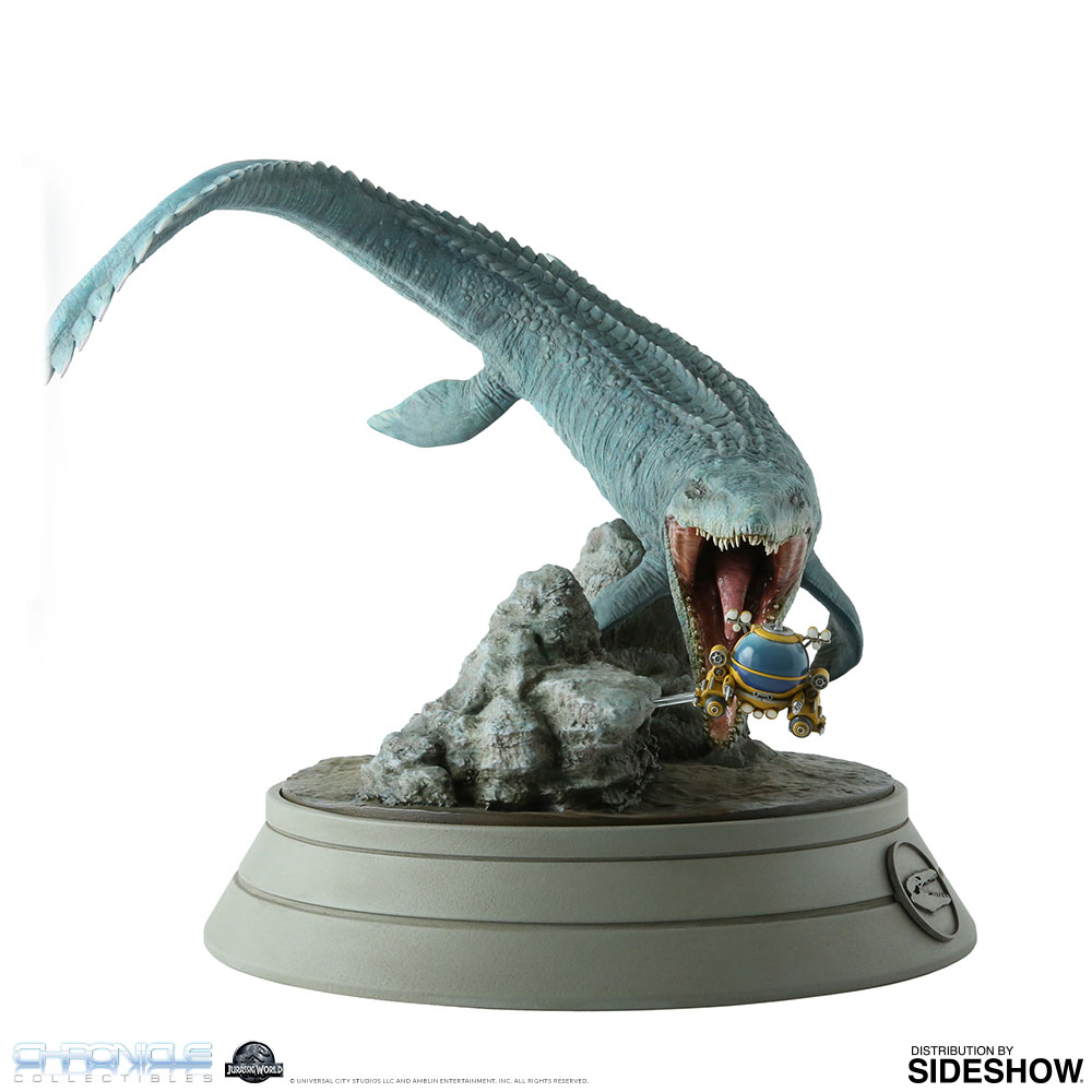 mosasaurus statue