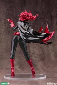 Gallery Image of Batwoman (2nd Edition) Statue