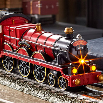 Hogwarts Express Harry Potter Figurine