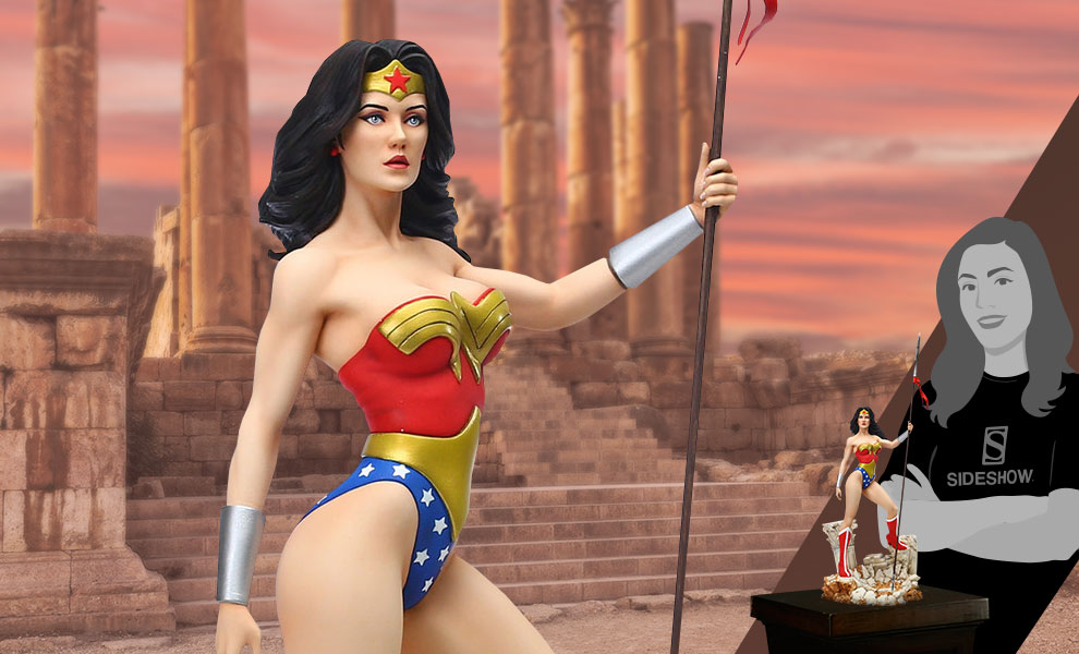 Gallery Feature Image of Wonder Woman Statue - Click to open image gallery