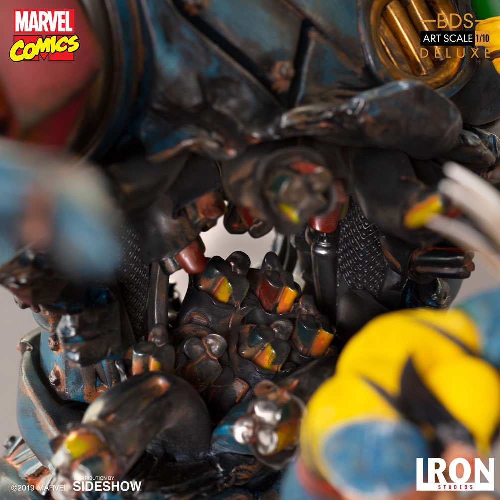 sentinel vs xmen statue