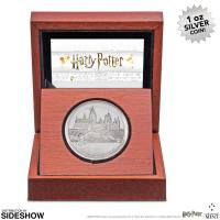 Gallery Image of Hogwarts Castle Silver Coin Silver Collectible