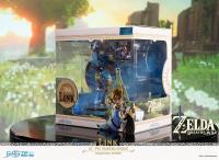 Gallery Image of The Legend of Zelda: Breath of the Wild Link (Collector's Edition) Statue