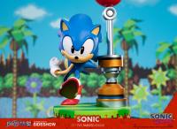 Gallery Image of Sonic the Hedgehog Statue