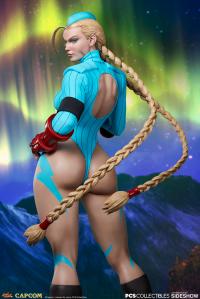 Gallery Image of Cammy: Killer Bee 1:3 Scale Statue