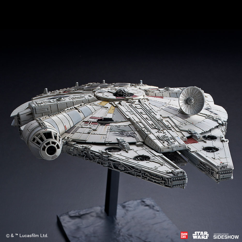 sideshow millennium falcon