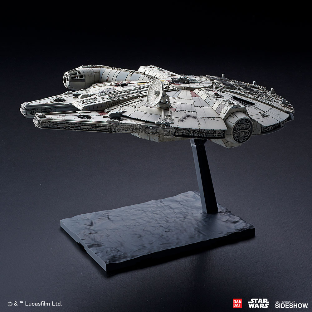 sideshow millennium falcon