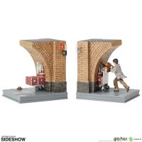 Gallery Image of Harry Potter Bookends Office Supplies