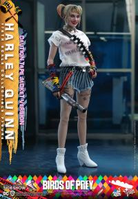 Gallery Image of Harley Quinn (Caution Tape Jacket Version) Sixth Scale Figure