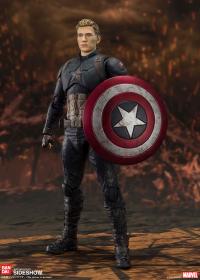 Gallery Image of Captain America (Final Battle Version) Collectible Figure