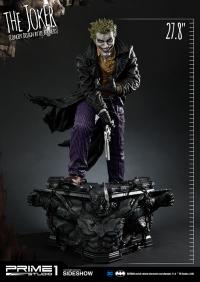 Gallery Image of The Joker (Concept Design by Lee Bermejo) Statue