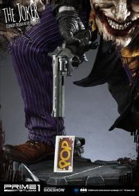 Gallery Image of The Joker (Concept Design by Lee Bermejo) Statue