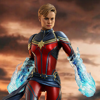Captain Marvel Sixth Scale Collectible Figure by Hot Toys 