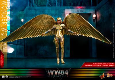 Golden Armor Wonder Woman (Deluxe)